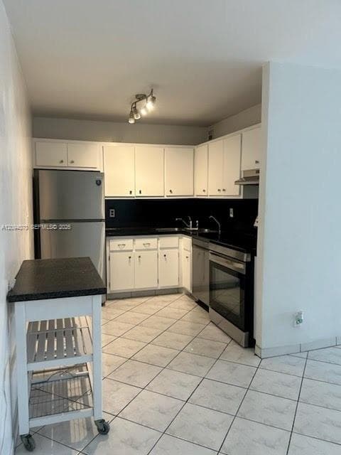 Golden Sails Condo · #E4 in Hallandale Beach - Photo 9