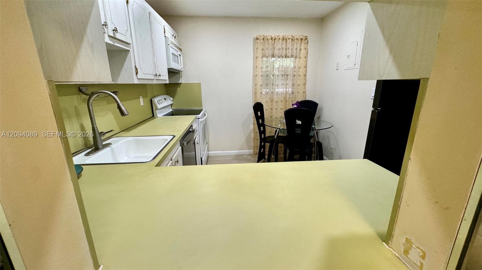 FOURTH GULFSTREAM GARDEN · #219 in Hallandale Beach - Photo 33