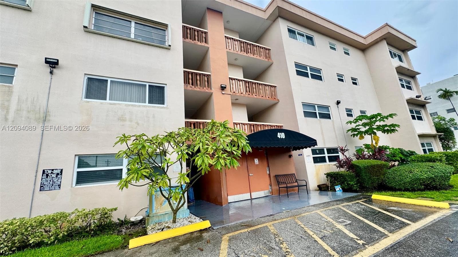 FOURTH GULFSTREAM GARDEN · #219 in Hallandale Beach - Photo 60