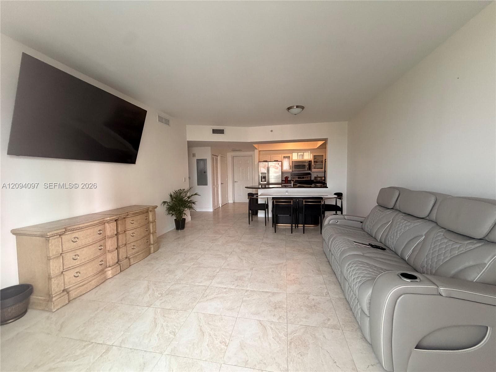 DOWNTOWN DADELAND CONDO N · #B502 in Miami - Photo 8