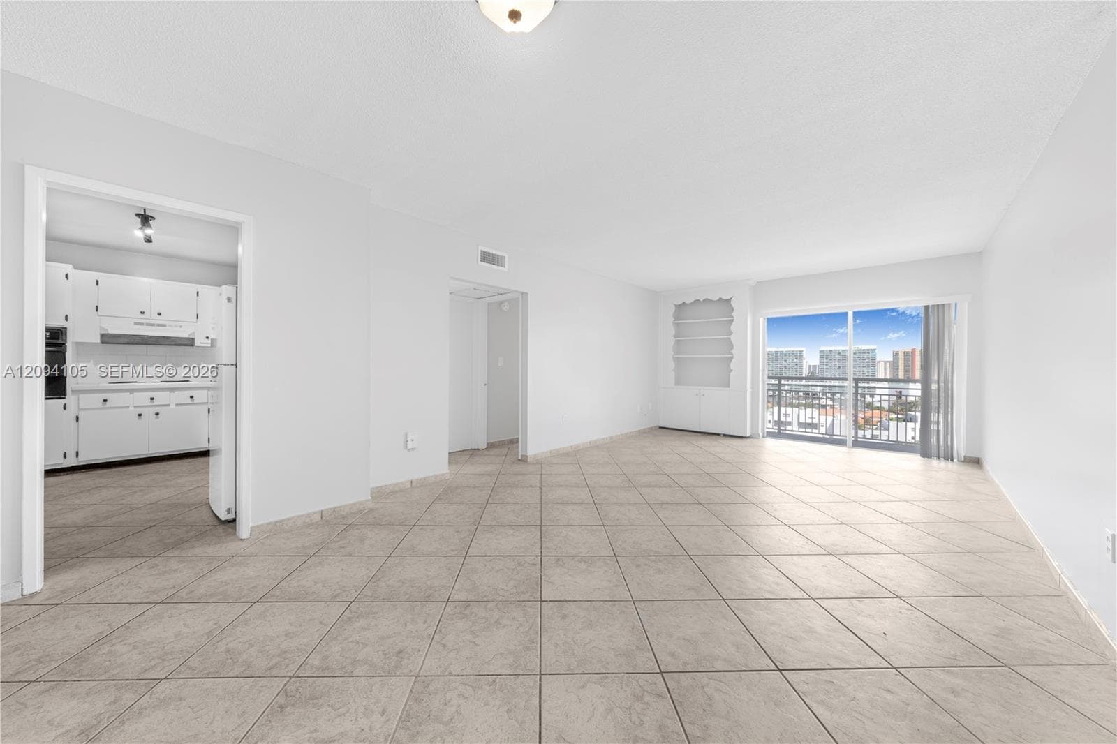 COASTAL TOWERS CONDO · #1427 in Sunny Isles Beach - Photo 2