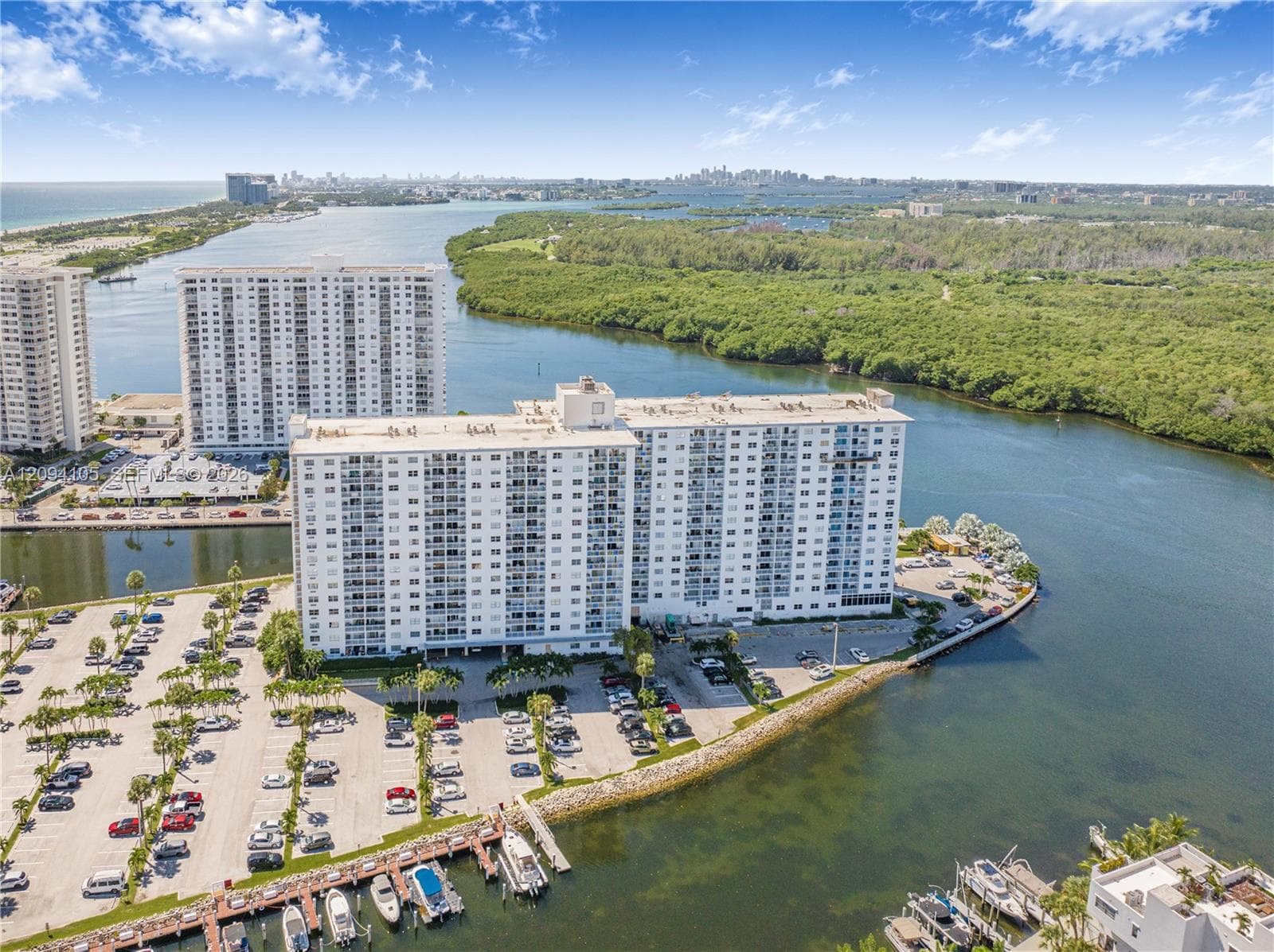 COASTAL TOWERS CONDO · #1427 in Sunny Isles Beach - Photo 20