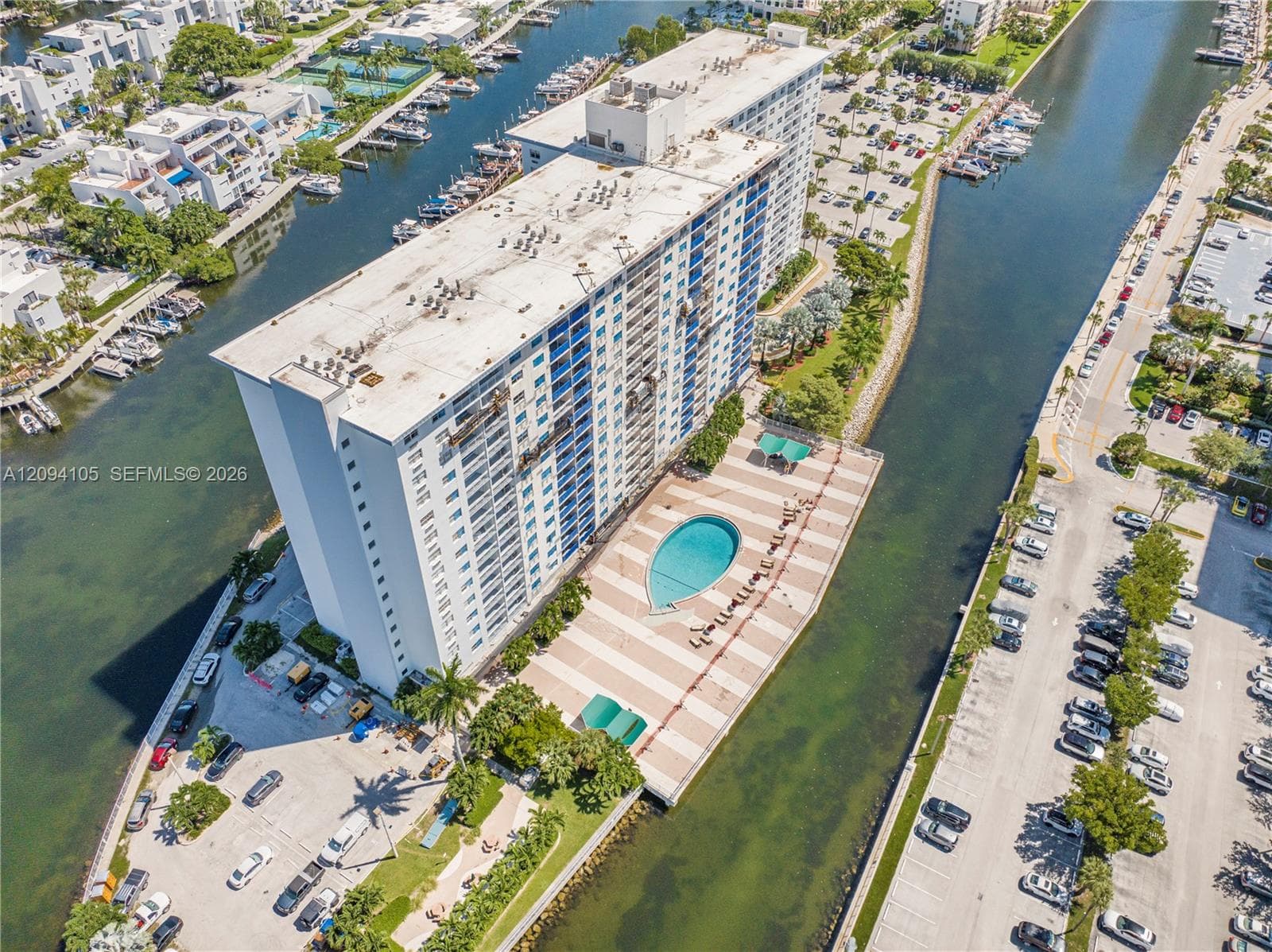 COASTAL TOWERS CONDO · #1427 in Sunny Isles Beach - Photo 18