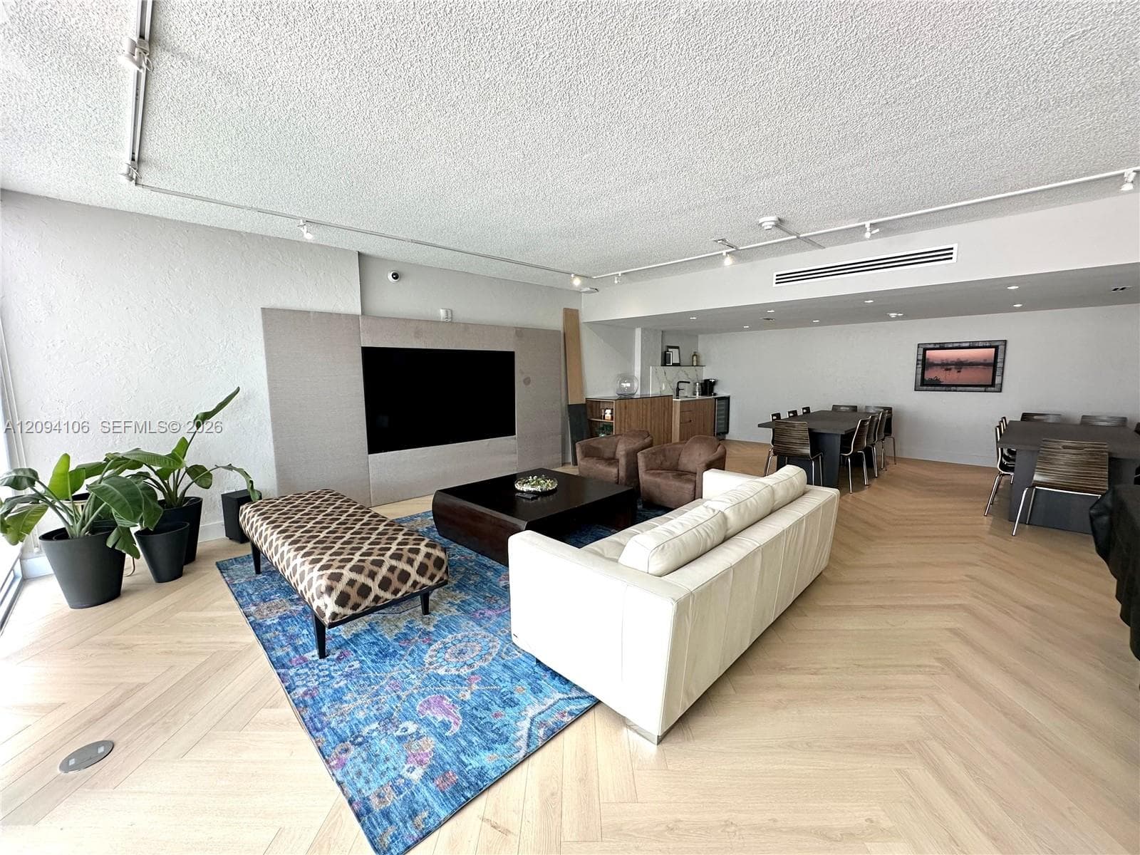 REEF EAST CONDO · #5D in North Miami Beach - Photo 28