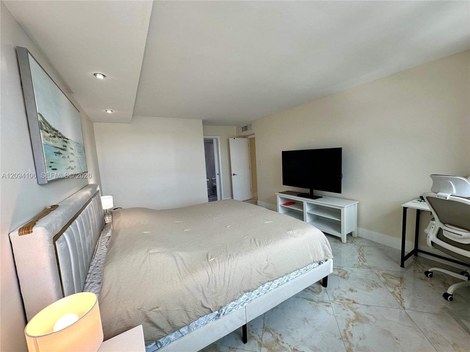 REEF EAST CONDO · #5D in North Miami Beach - Photo 15