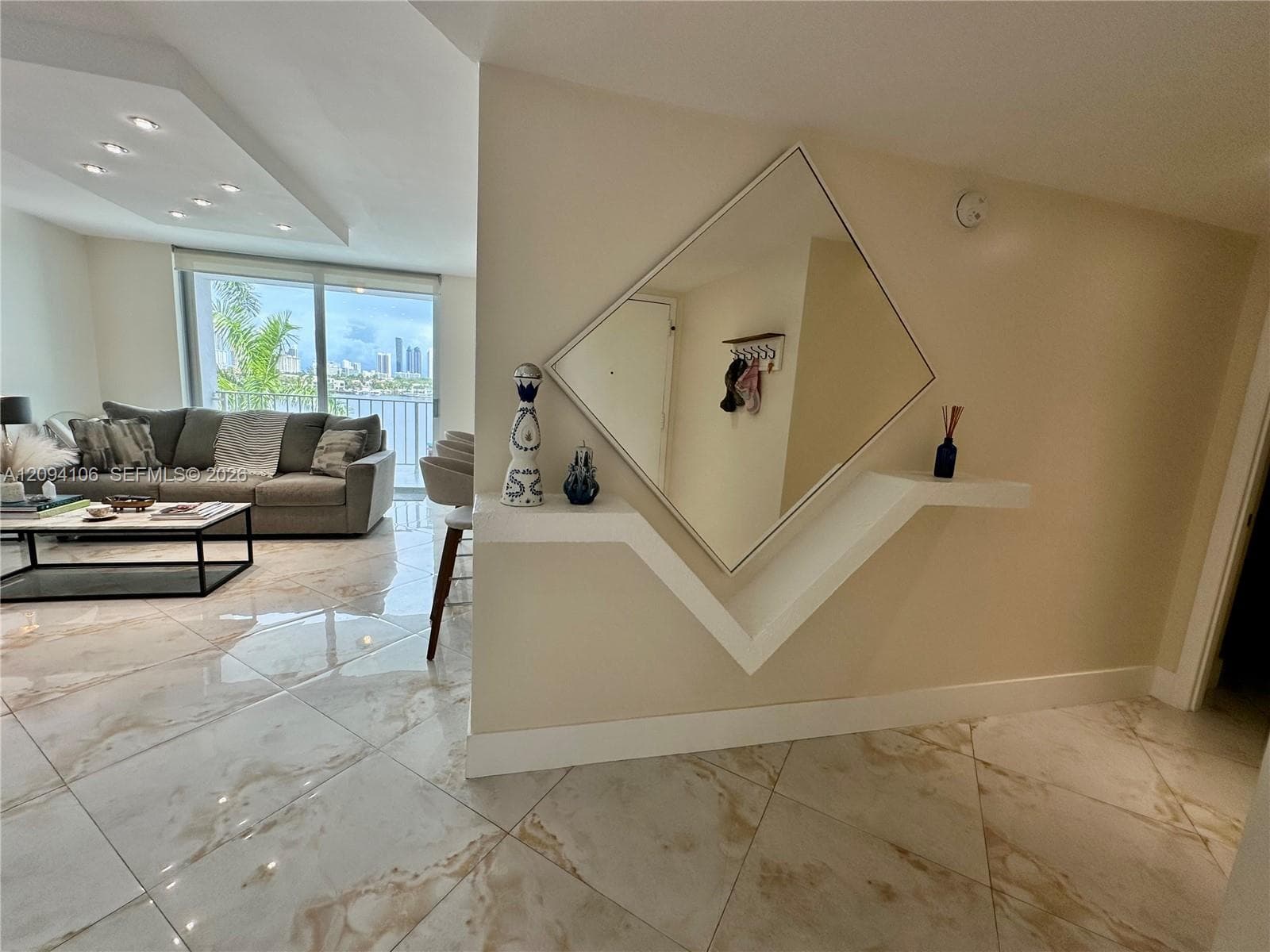 REEF EAST CONDO · #5D in North Miami Beach - Photo 4