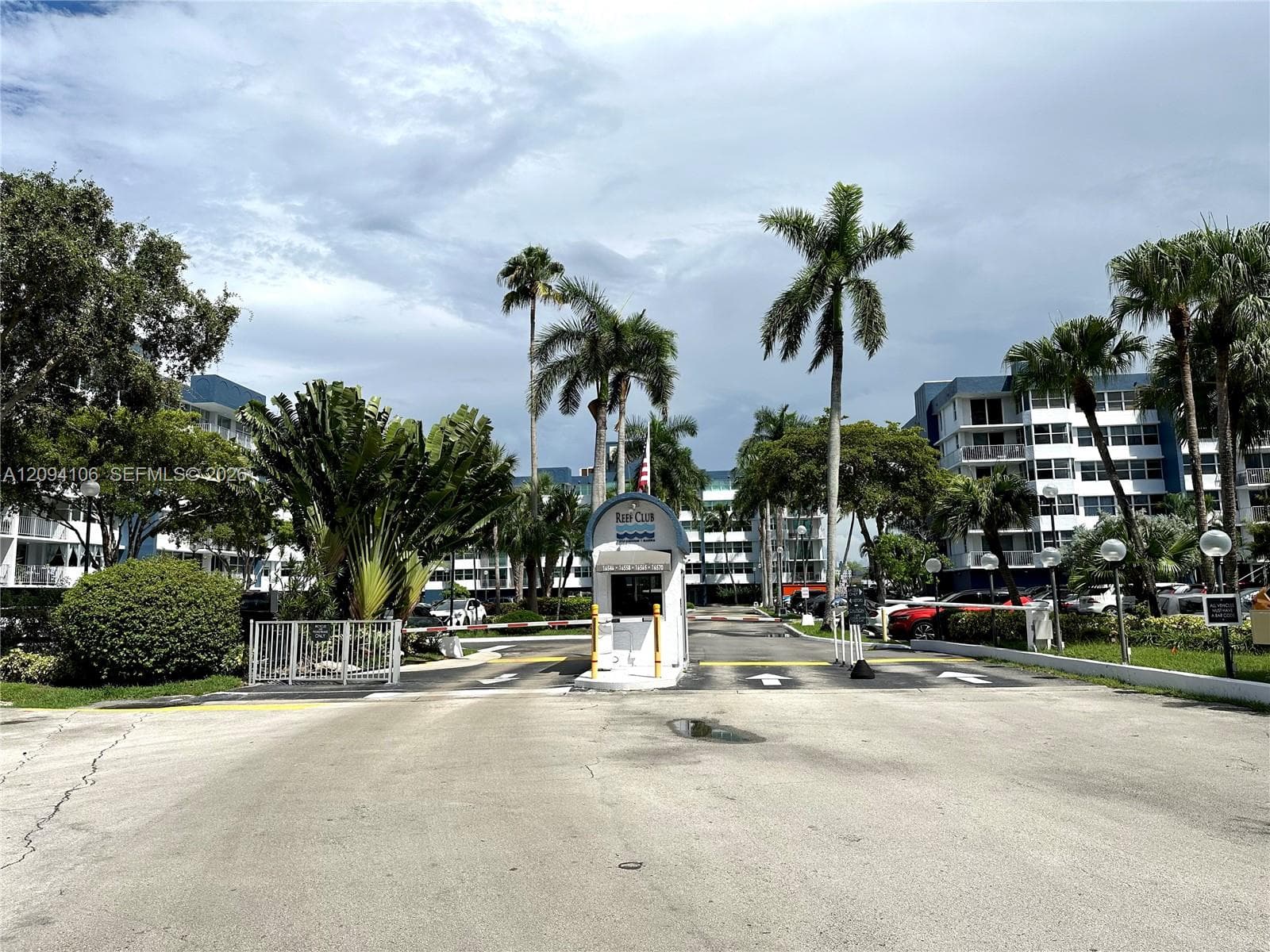 REEF EAST CONDO · #5D in North Miami Beach - Photo 21