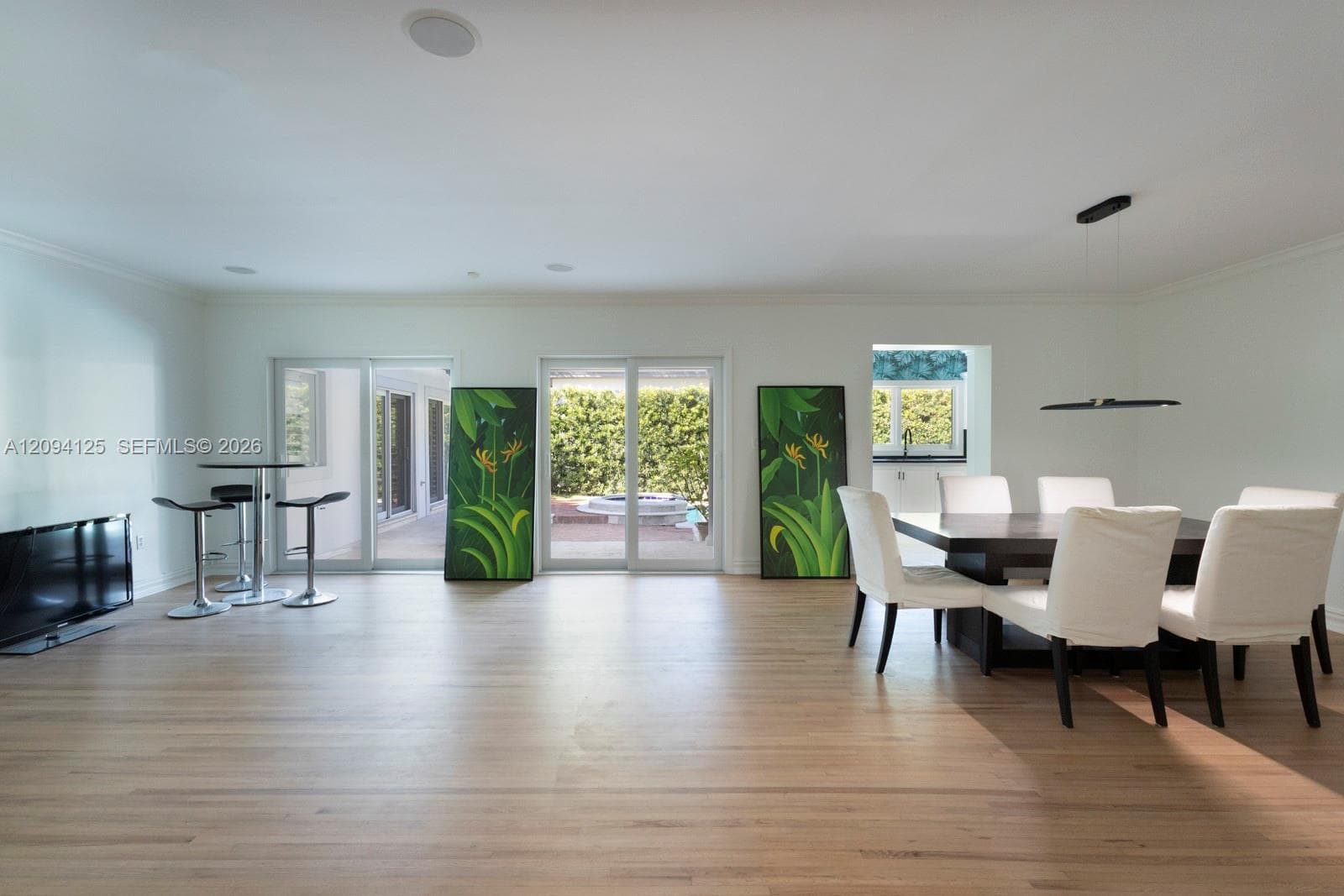 4404 Alhambra Cir photo 9