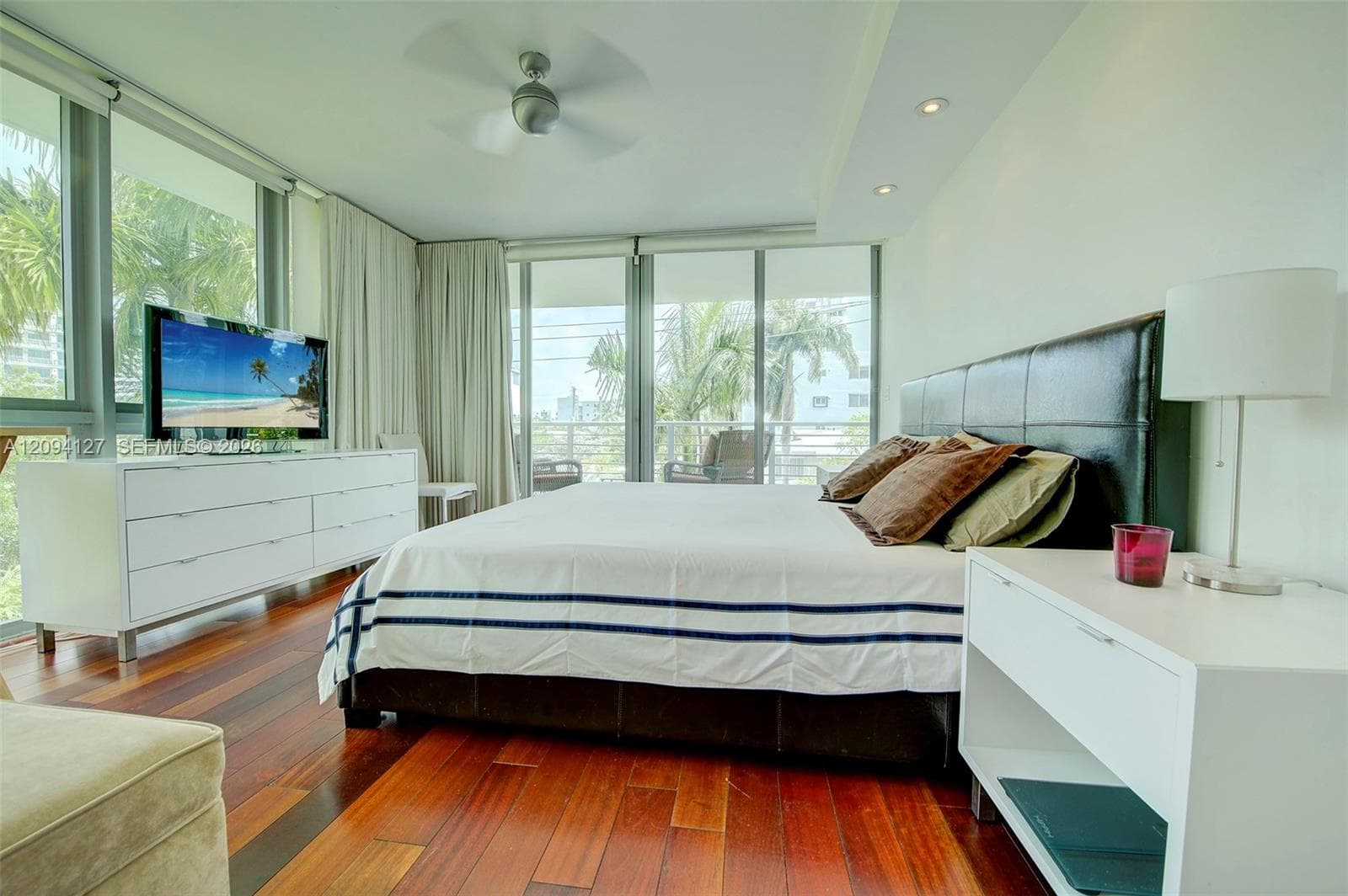 SO BE BAY CONDO · #201 in Miami Beach - Photo 22