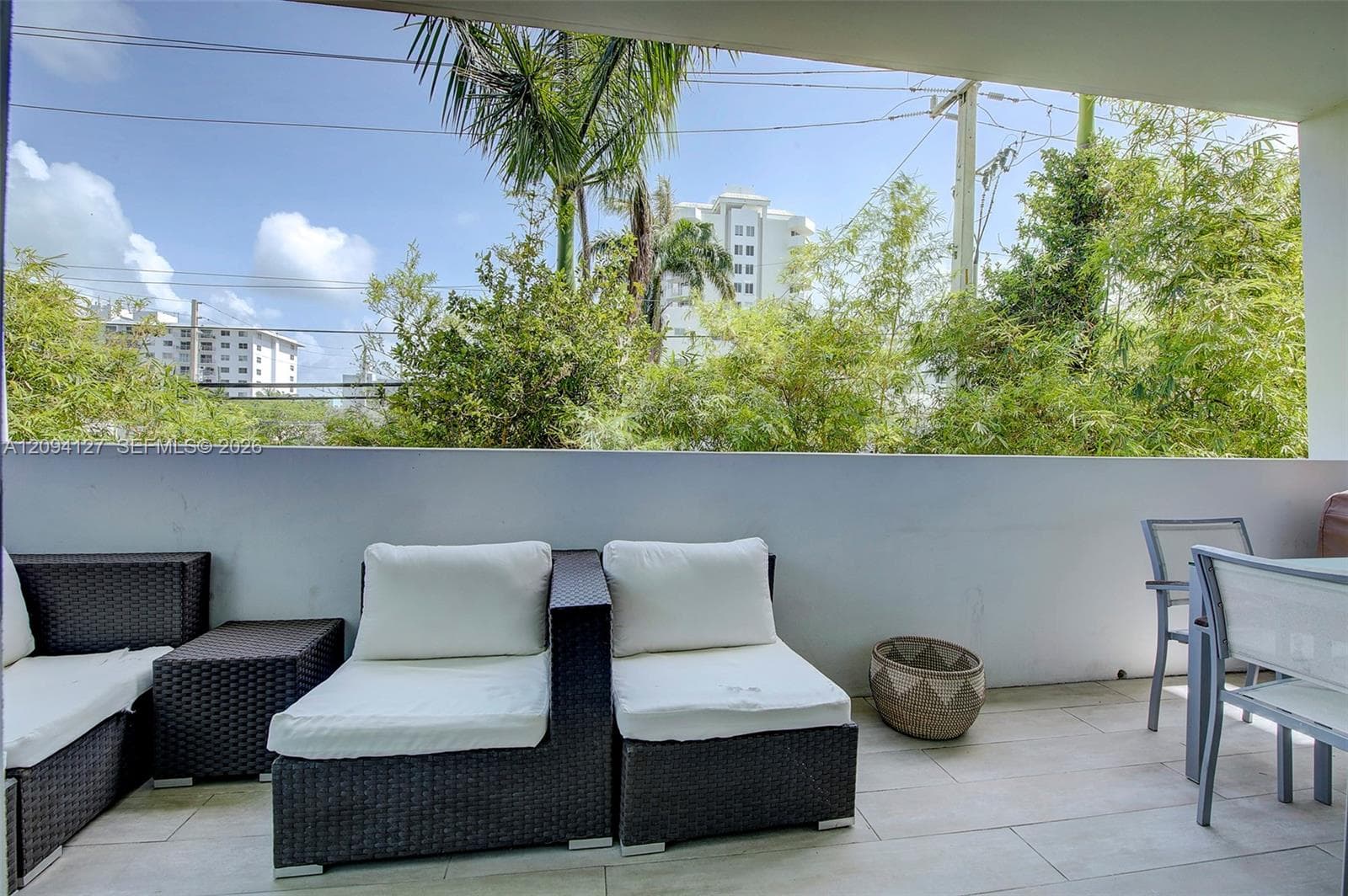 SO BE BAY CONDO · #201 in Miami Beach - Photo 24