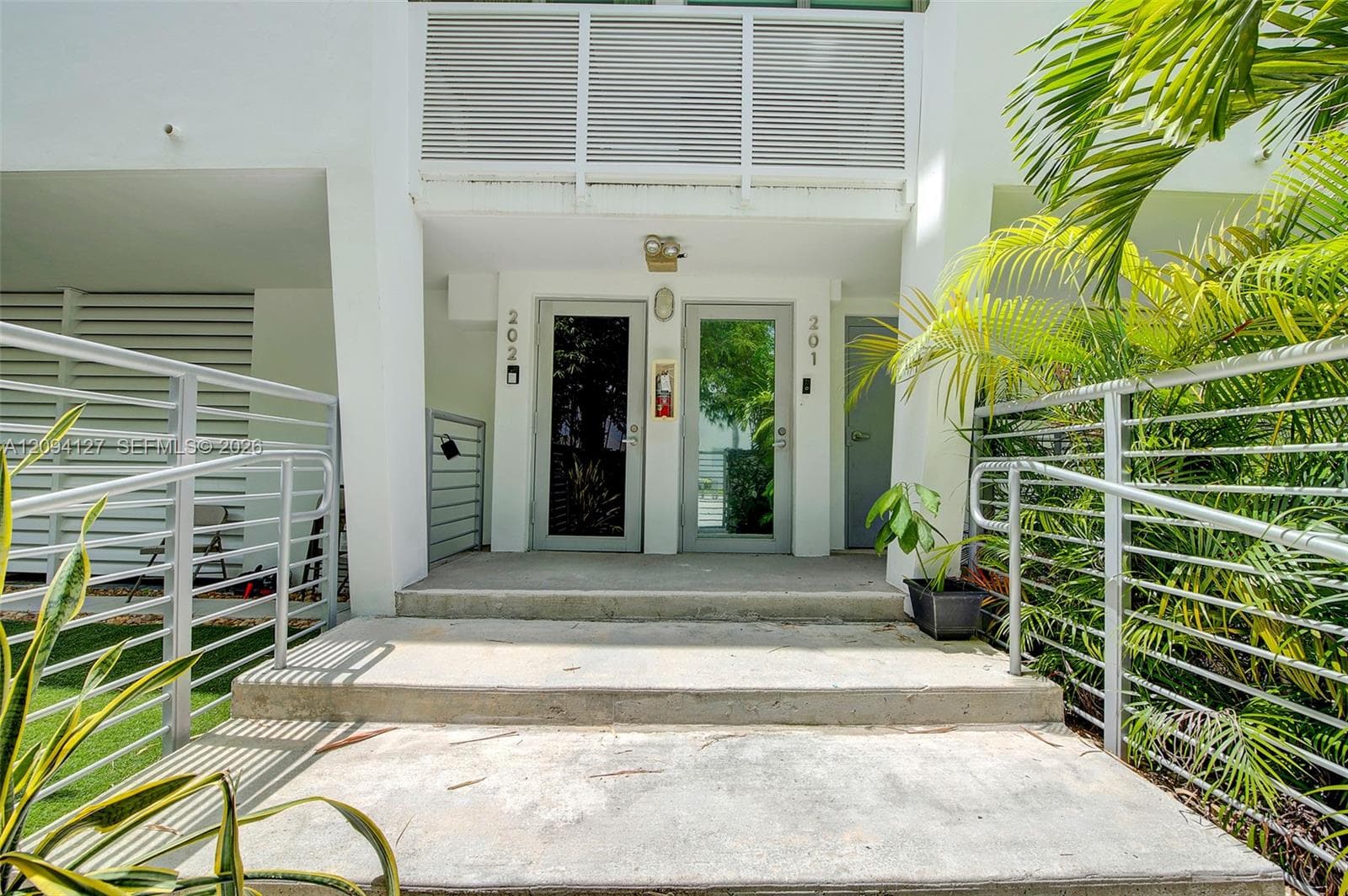 SO BE BAY CONDO · #201 in Miami Beach - Photo 30