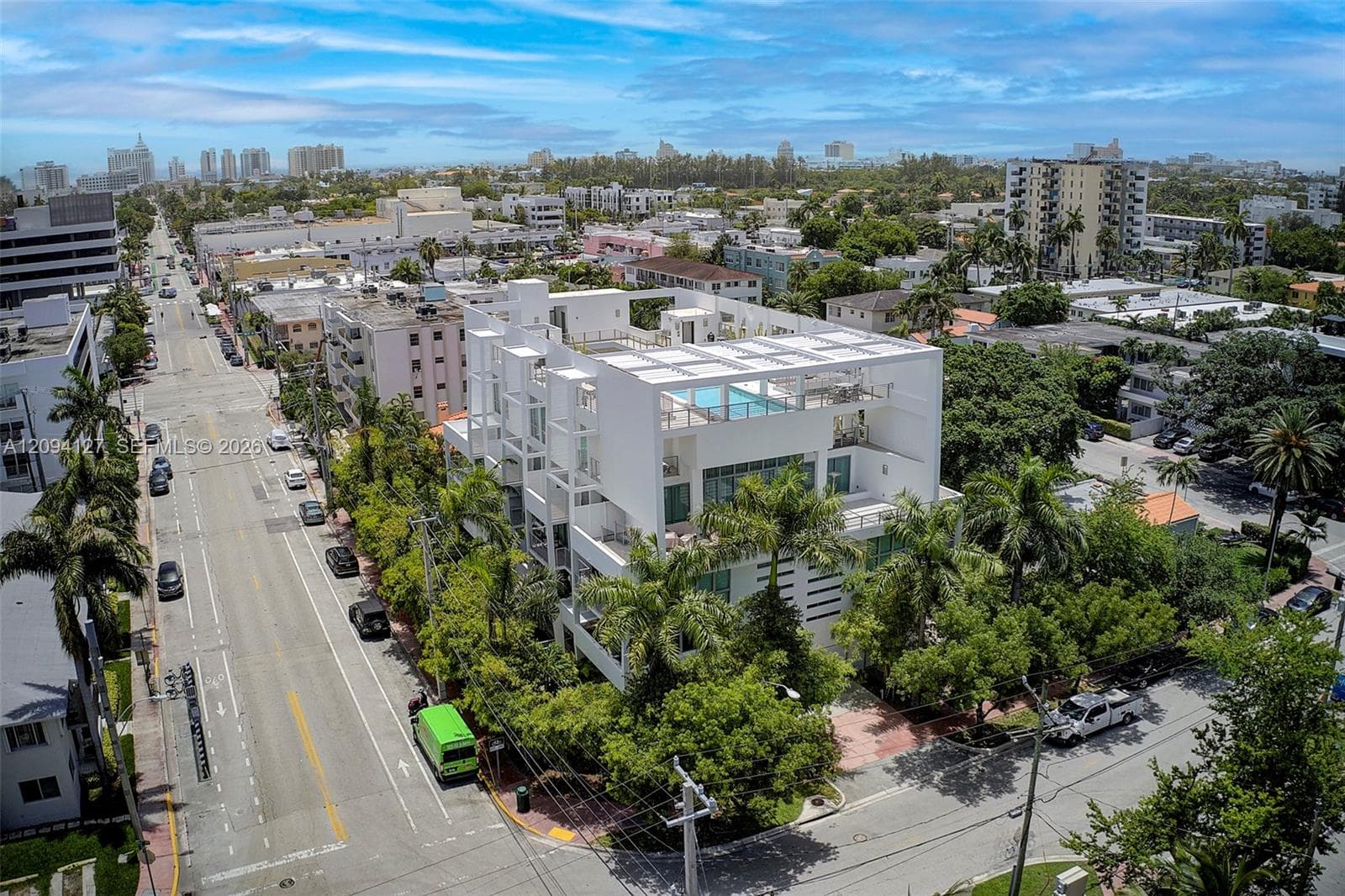 SO BE BAY CONDO · #201 in Miami Beach - Photo 34