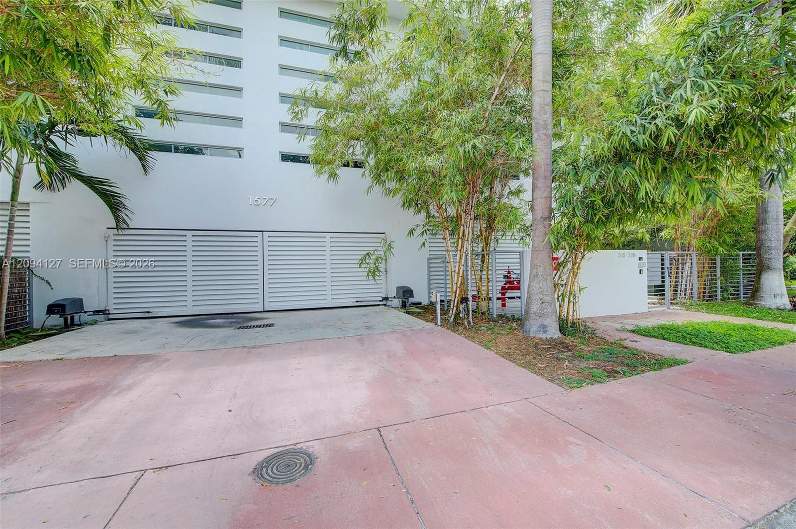 SO BE BAY CONDO · #201 in Miami Beach - Photo 31