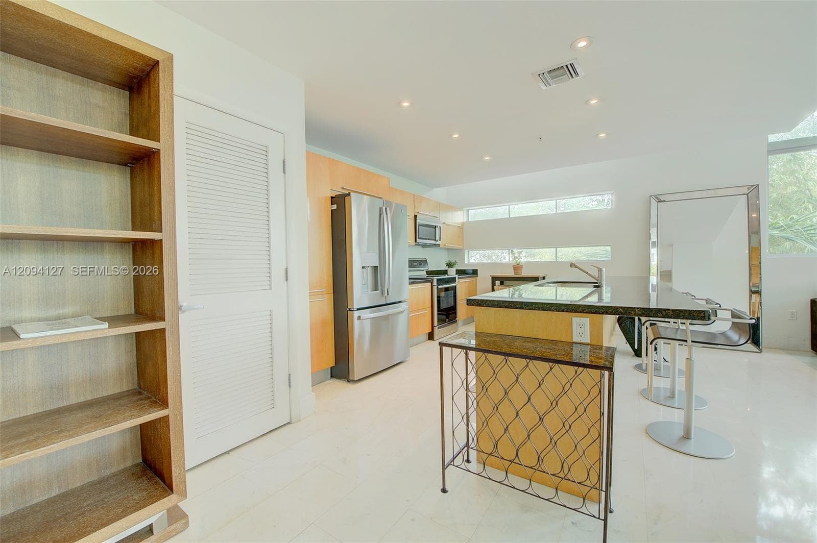 SO BE BAY CONDO · #201 in Miami Beach - Photo 8