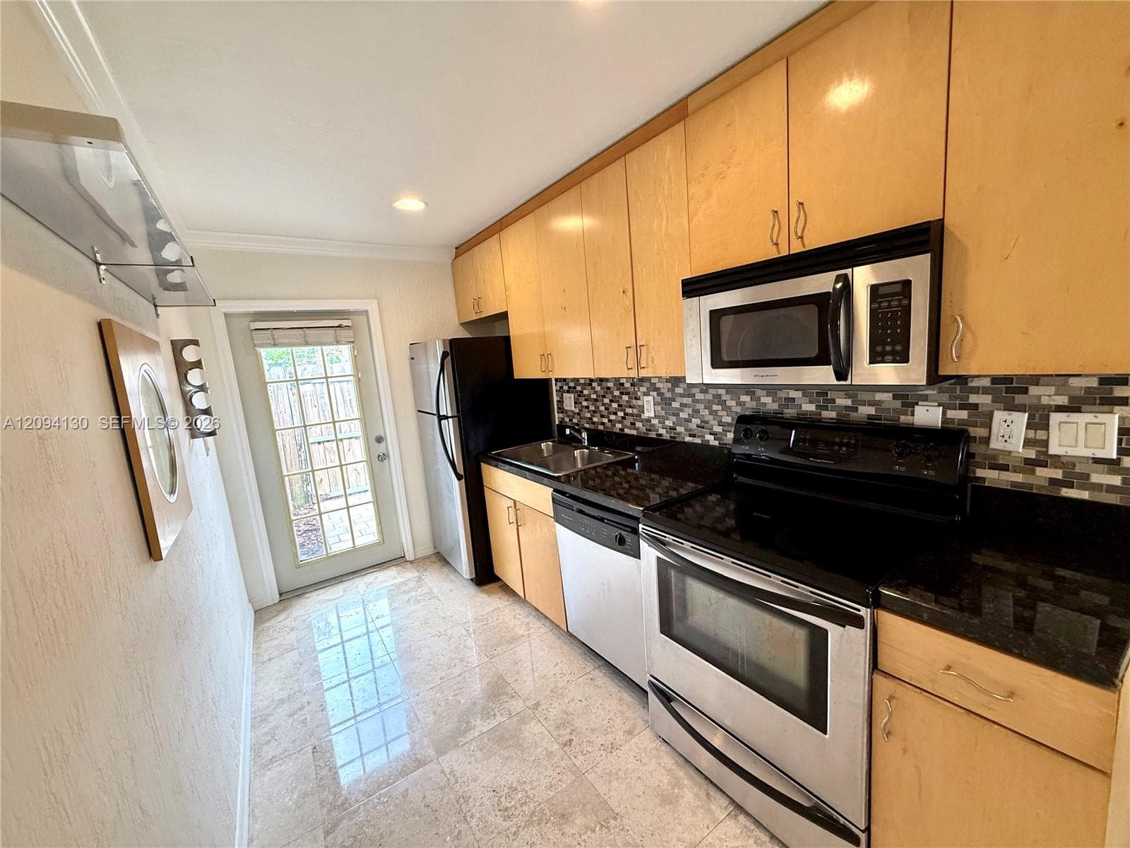 VILLA SUN RAY CONDO · #3 in Fort Lauderdale - Photo 4