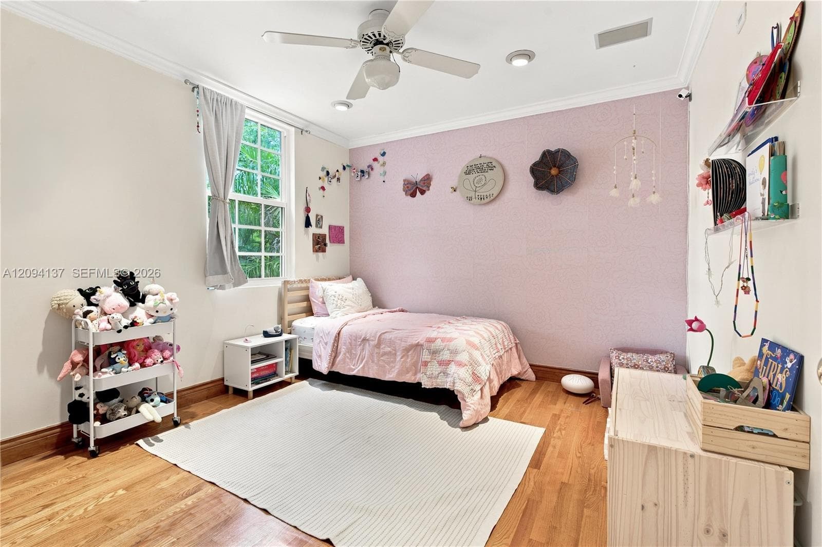 2nd bedroom upstairs