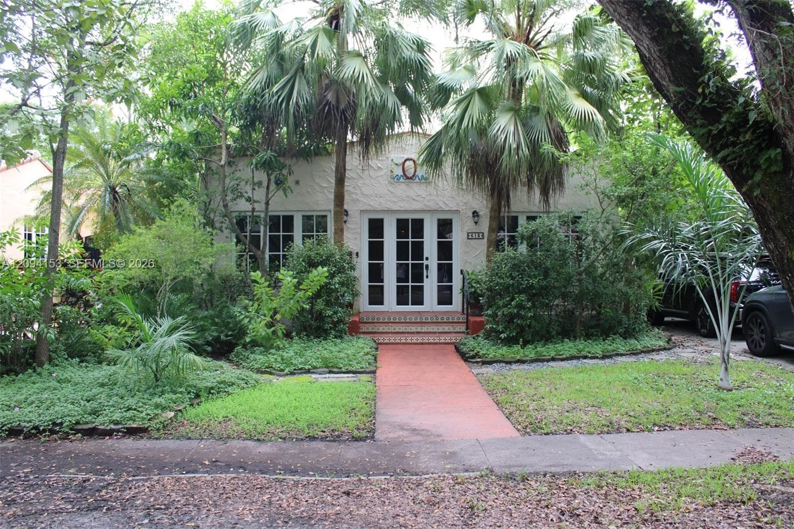 613 Navarre Ave photo 27