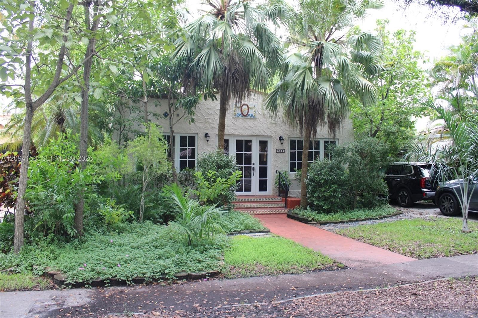 613 Navarre Ave photo 26