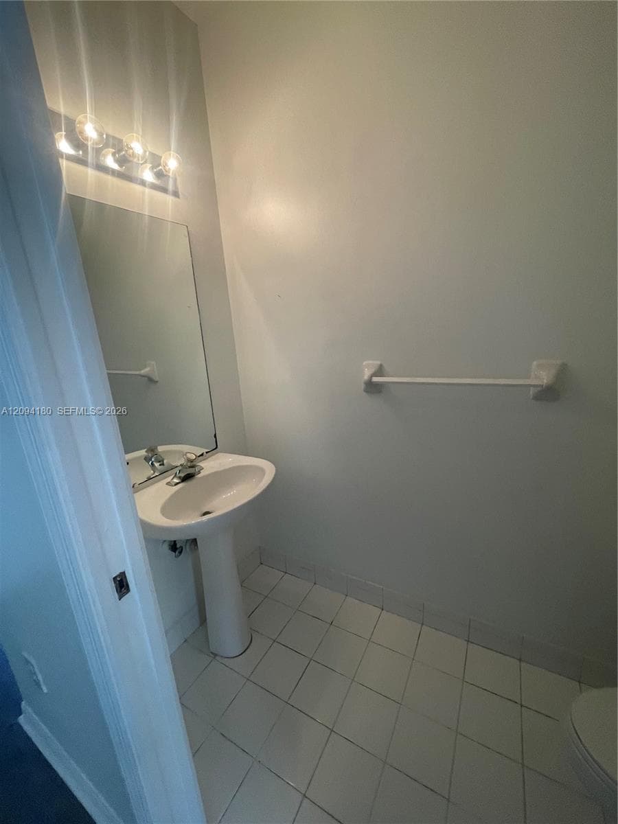 LAS BRISAS AT DORAL CONDO · #202 in Doral - Photo 6