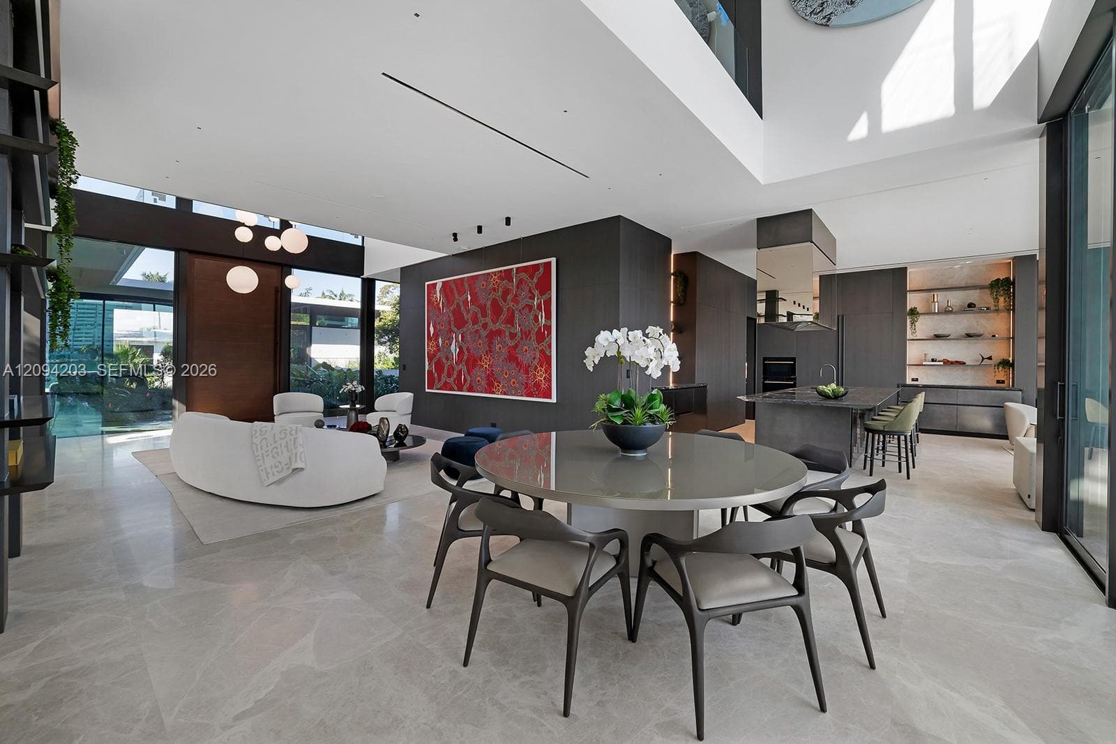 217 E Rivo Alto Dr photo 15