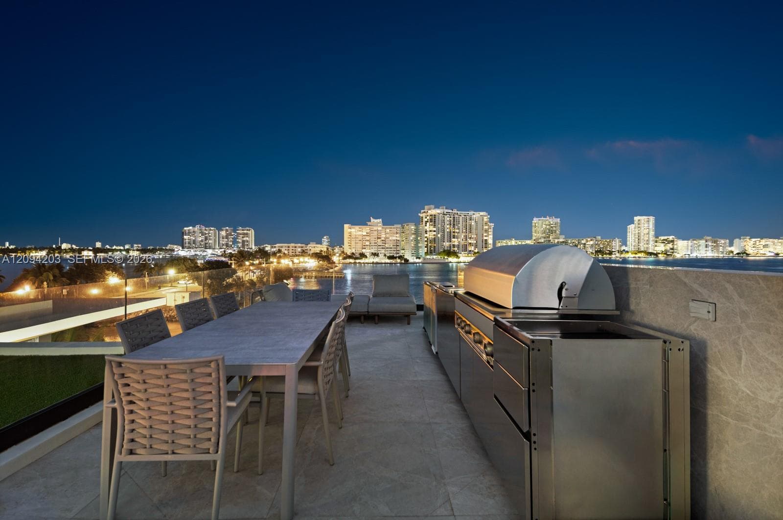 217 E Rivo Alto Dr photo 68