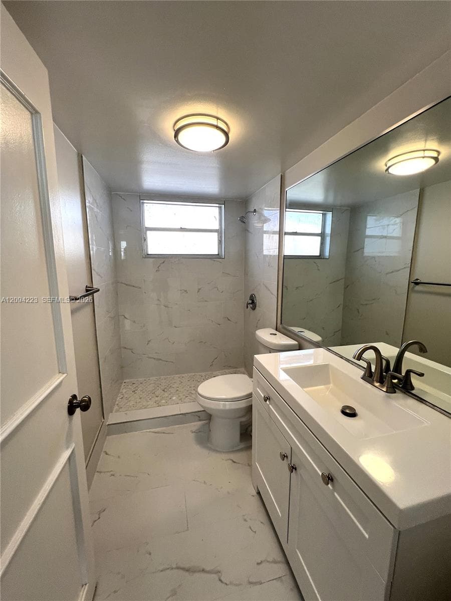 PENN STAR CONDO · #304 in Miami Beach - Photo 13