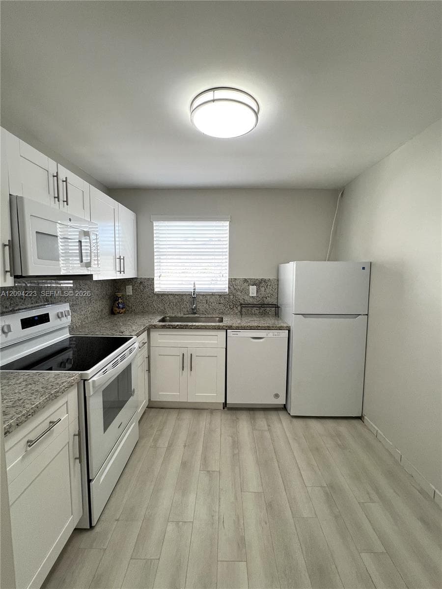 PENN STAR CONDO · #304 in Miami Beach - Photo 5