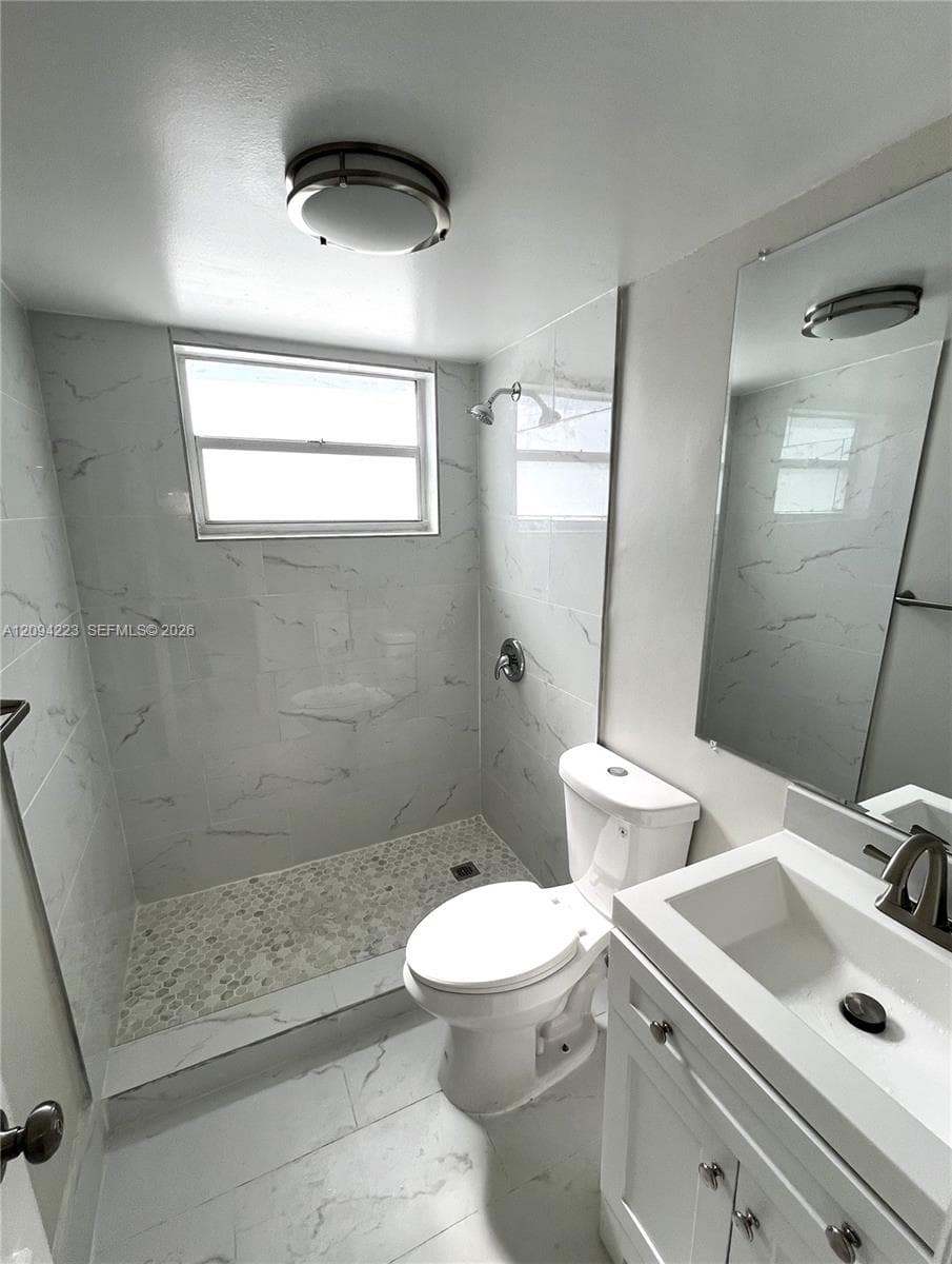 PENN STAR CONDO · #304 in Miami Beach - Photo 8