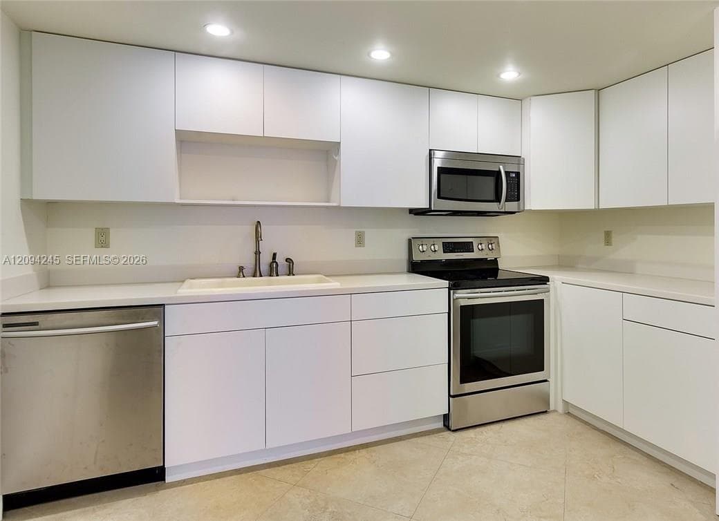 TOWER 1800 CONDO · #19F in Miami Beach - Photo 7