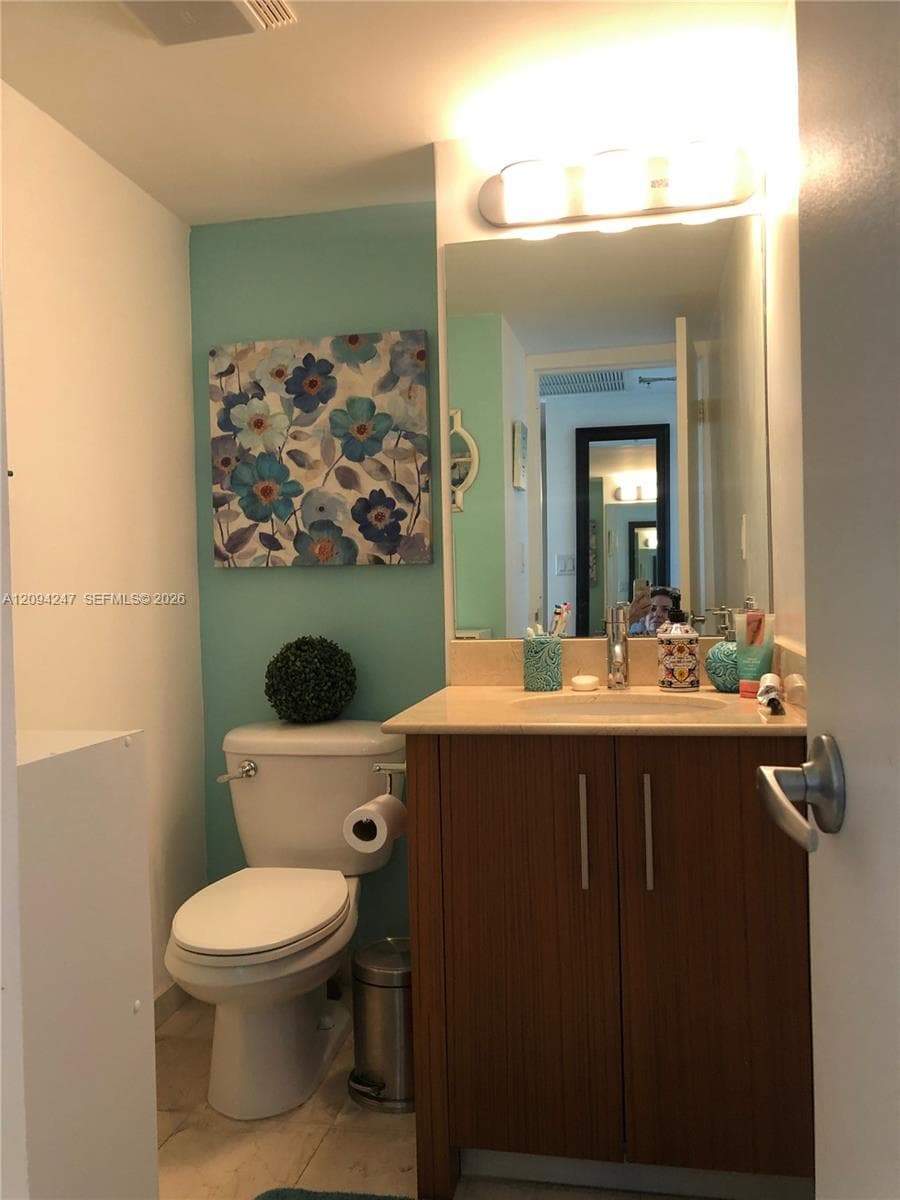 Harbour House · #427 in Bal Harbour - Photo 9