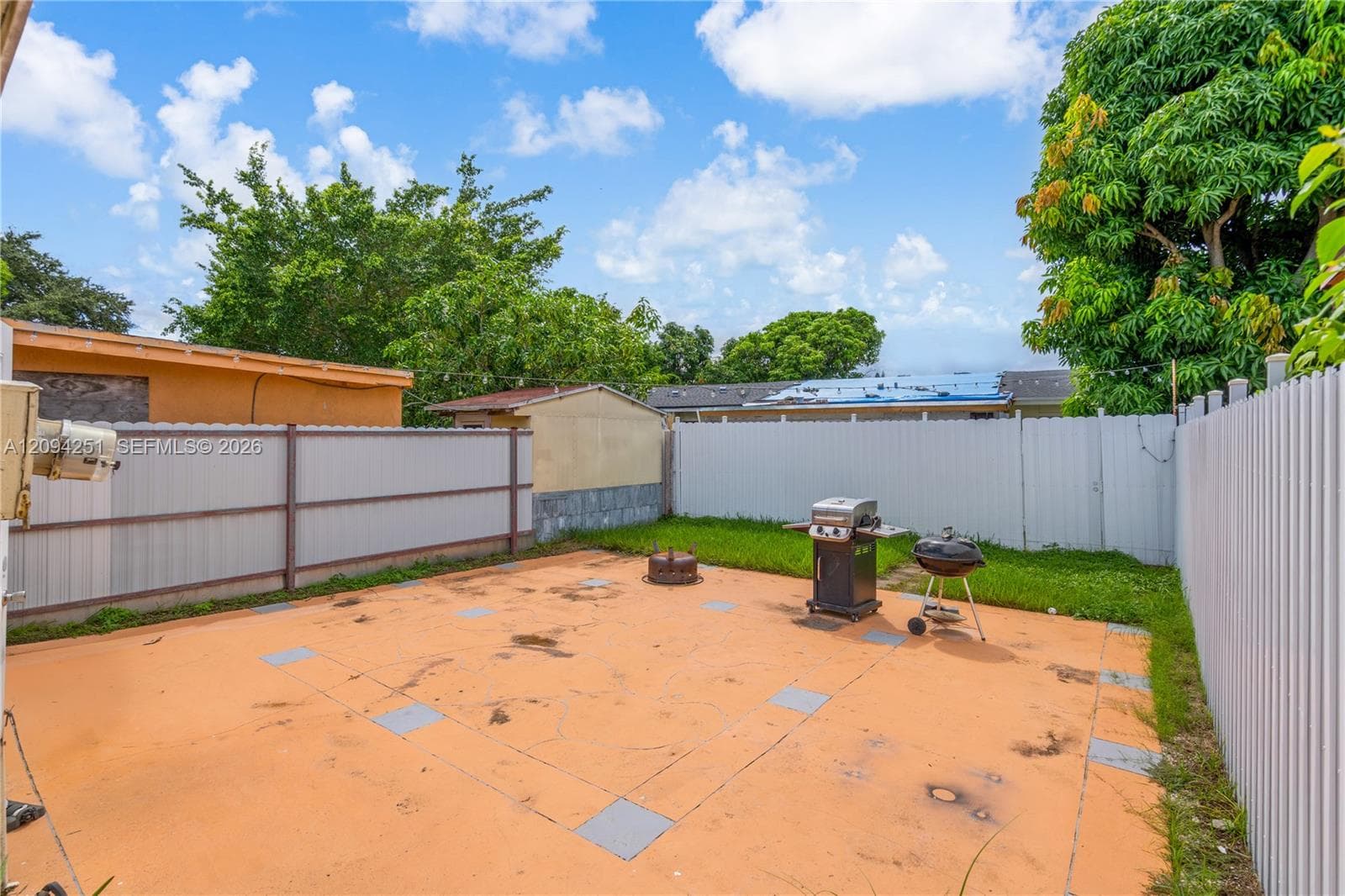 21466 NW 40th Cir Ct photo 23