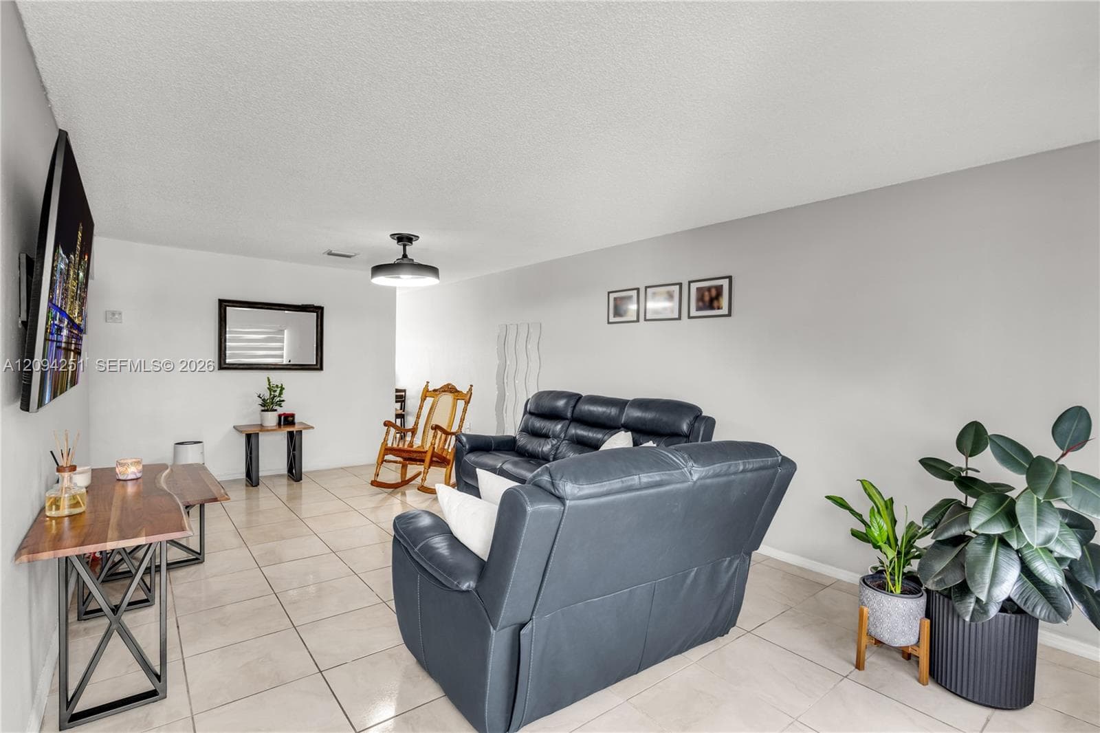 21466 NW 40th Cir Ct photo 11
