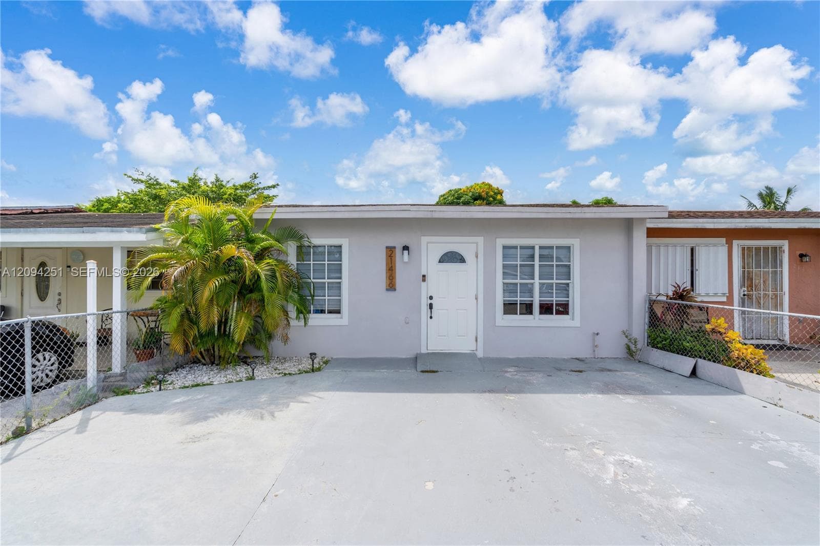 21466 NW 40th Cir Ct photo 8