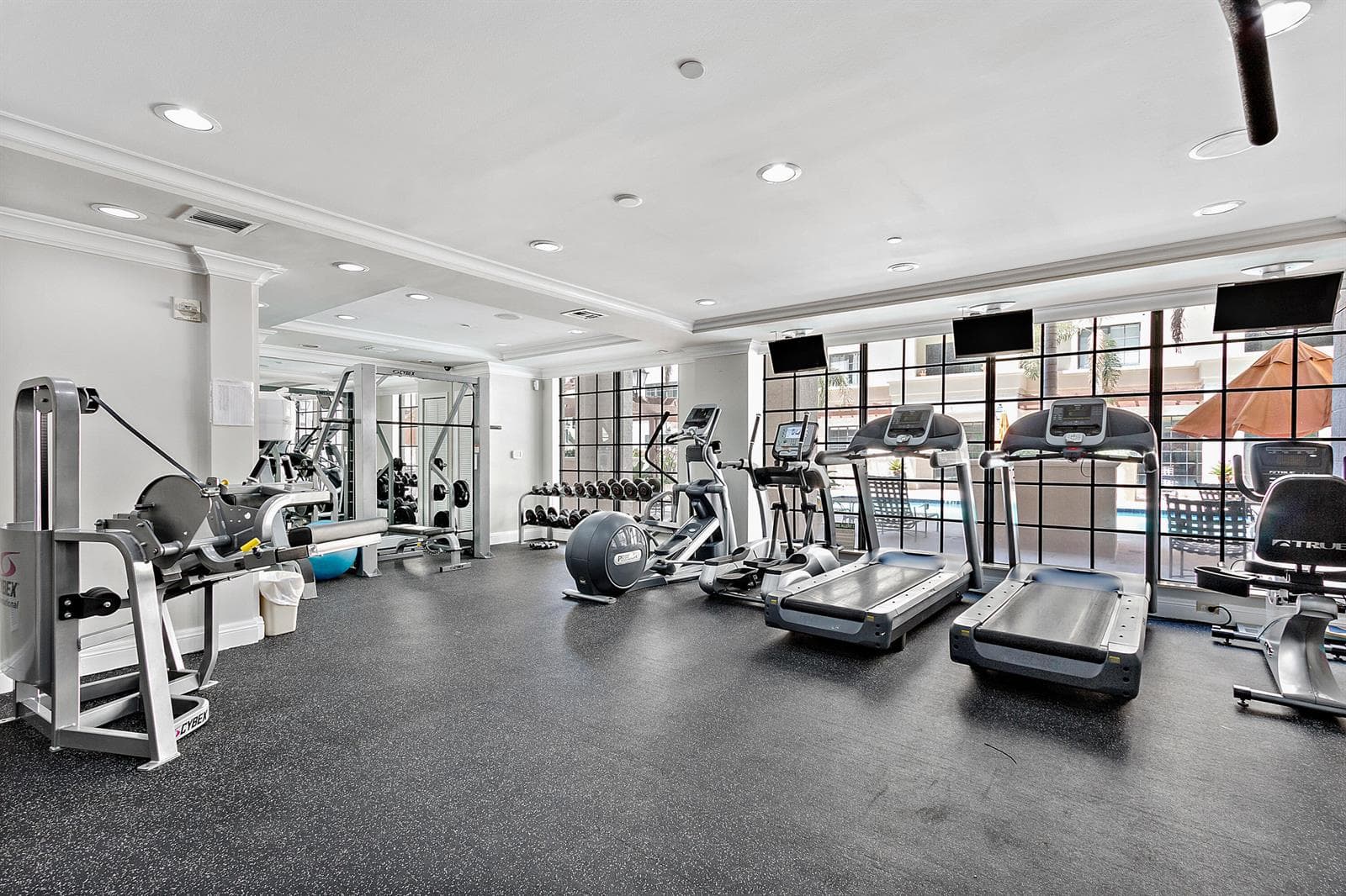 044-233SouthFederalHighway-605-BocaRaton