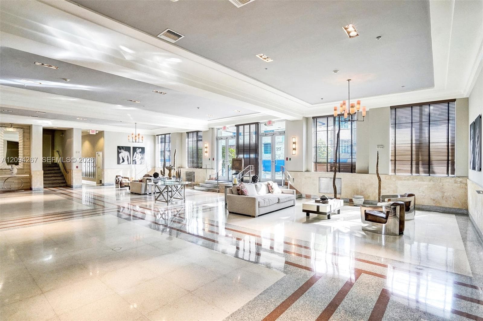 Grovernor Lobby