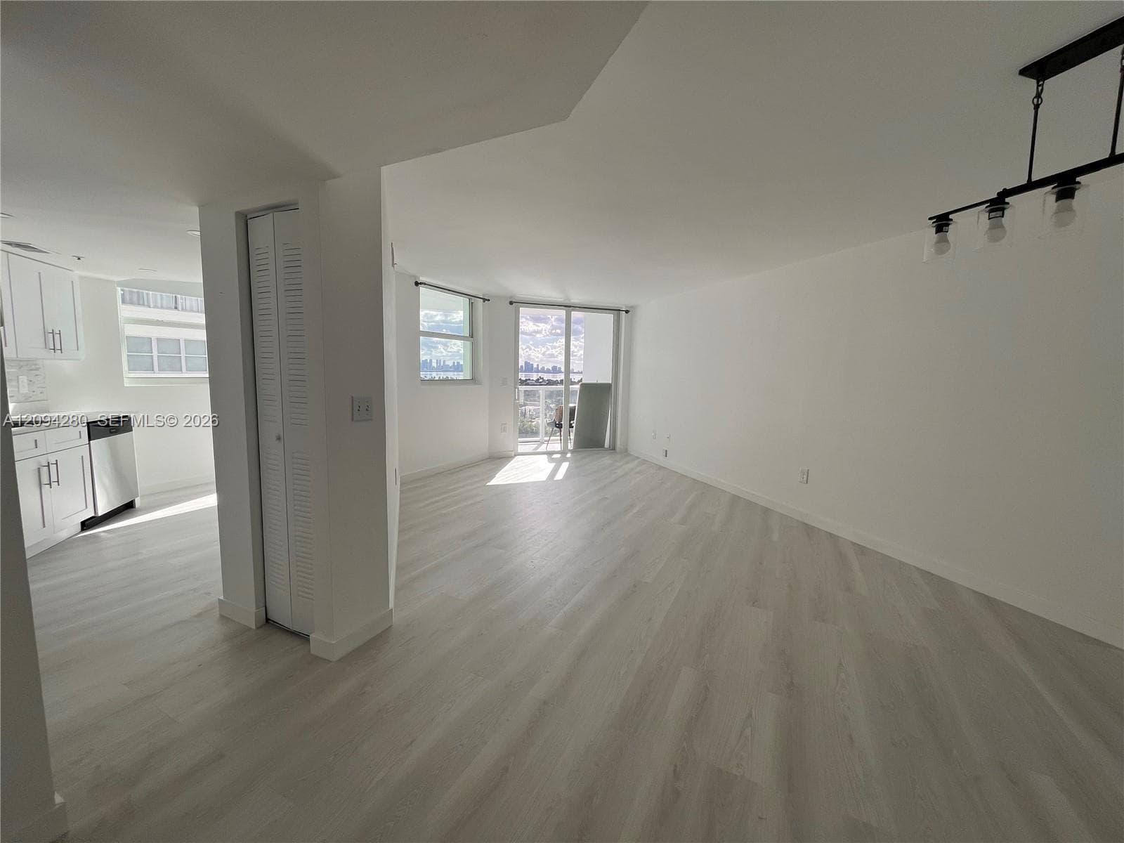 LA RIVE GAUCHE CONDO · #PH-1 in Miami Beach - Photo 8