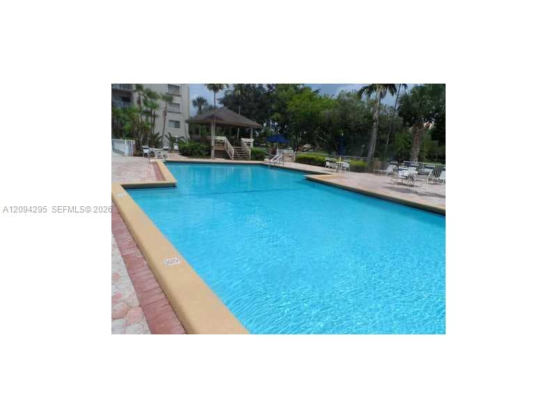 Swimming Pool/Hot Tub/Sauna
