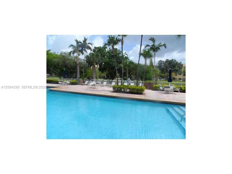 Swimming Pool/Hot Tub/Sauna