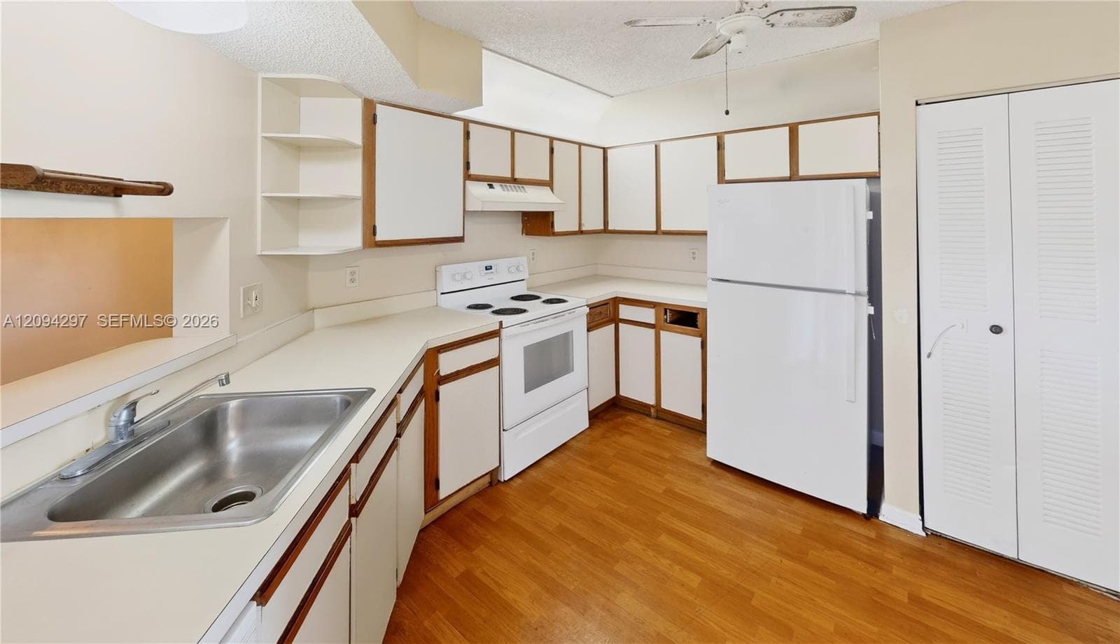 LAKESHORE CONDO 6 · #889E in Homestead - Photo 18