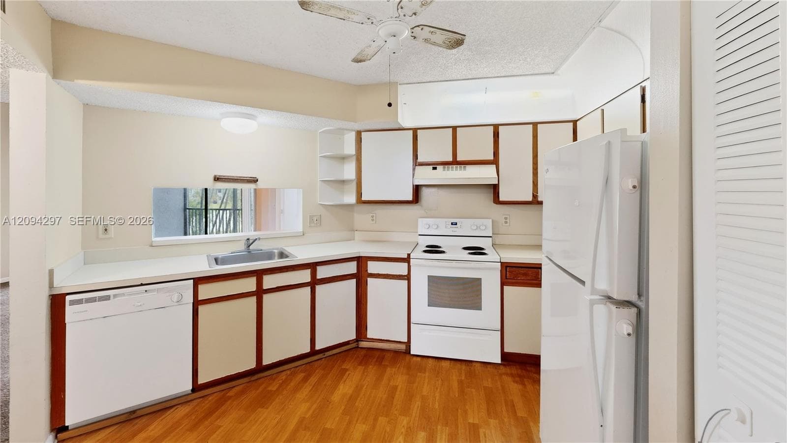 LAKESHORE CONDO 6 · #889E in Homestead - Photo 19
