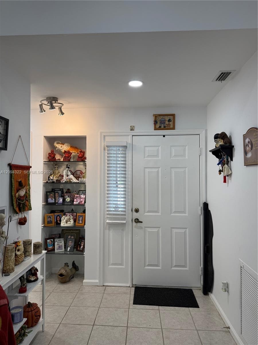 640 SE 22nd Ln photo 9