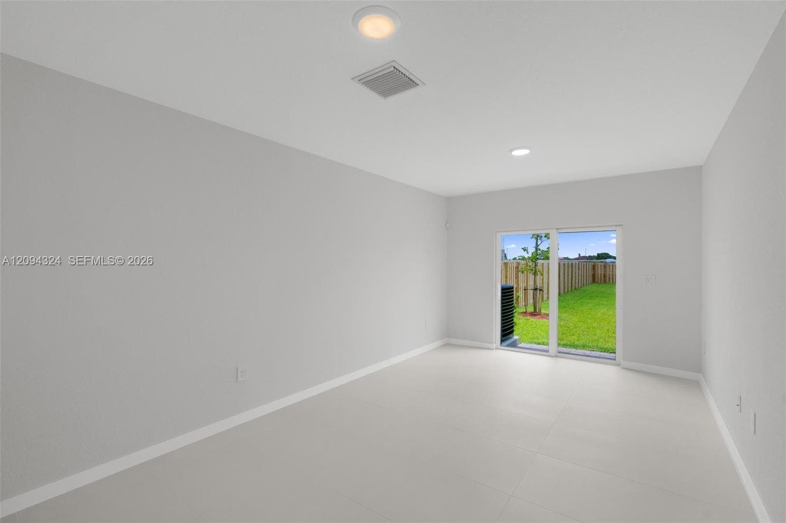 13646 SW 272 photo 10