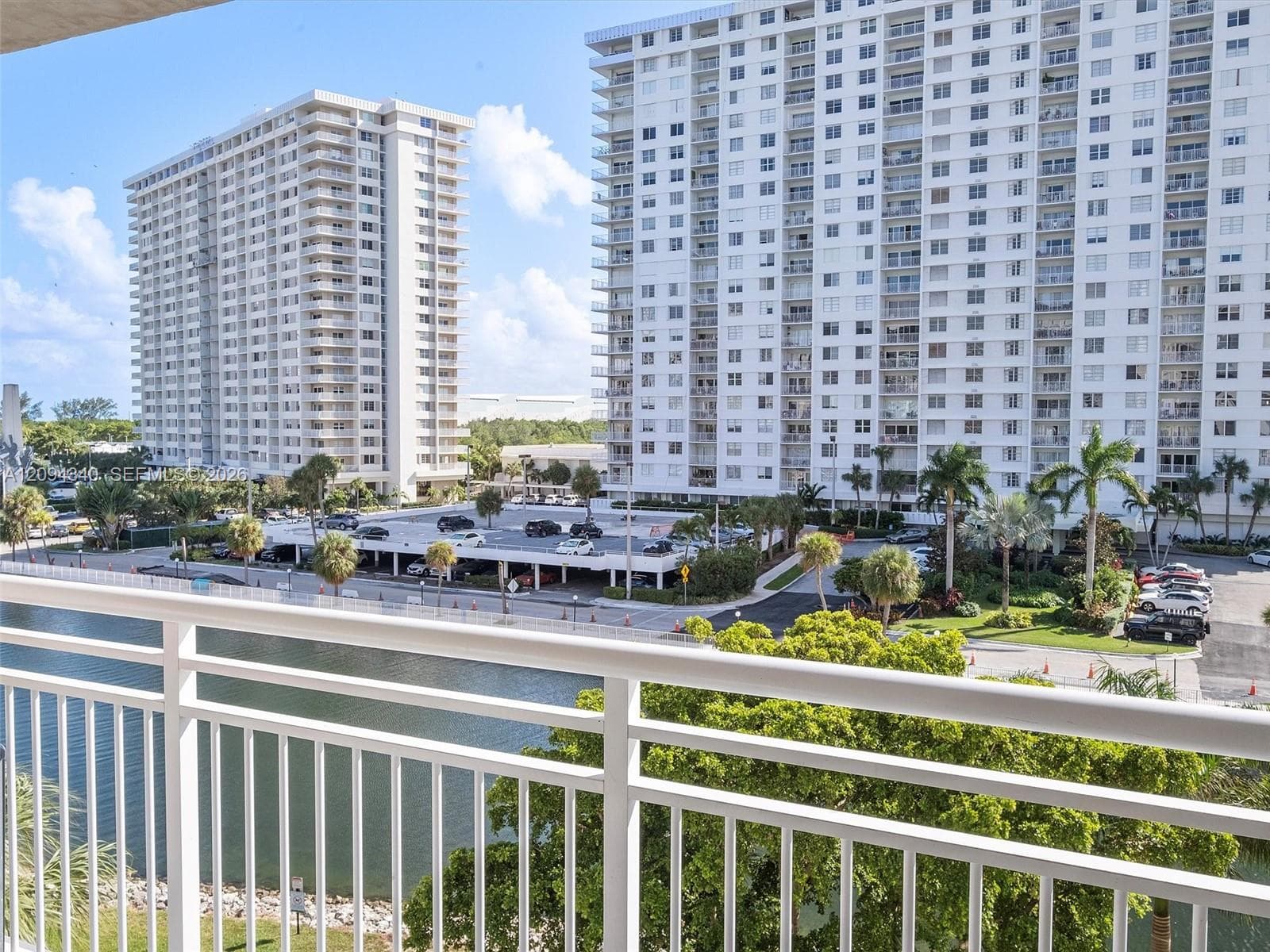 COASTAL TOWERS CONDO · #523 in Sunny Isles Beach - Photo 17
