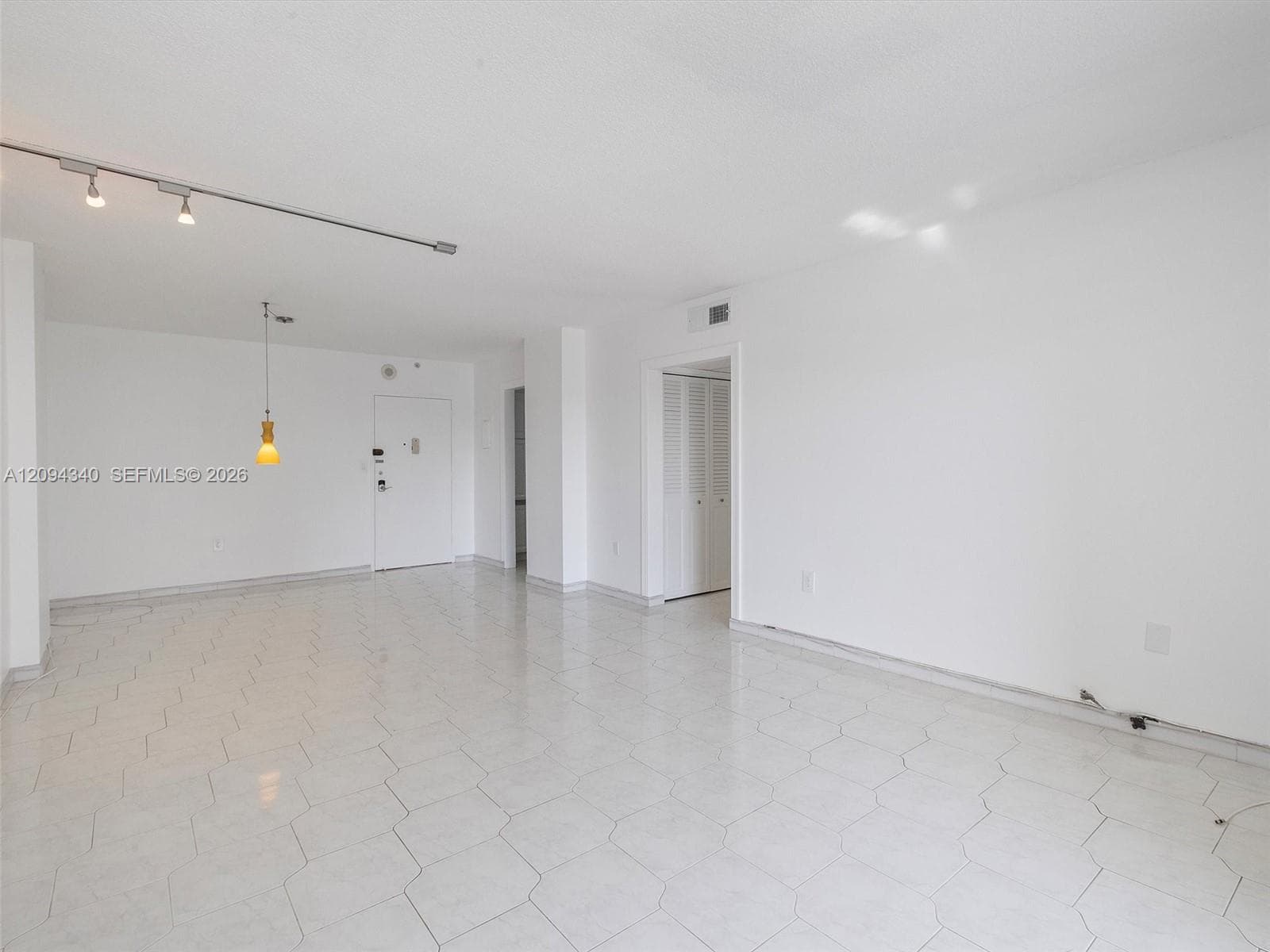 COASTAL TOWERS CONDO · #523 in Sunny Isles Beach - Photo 3