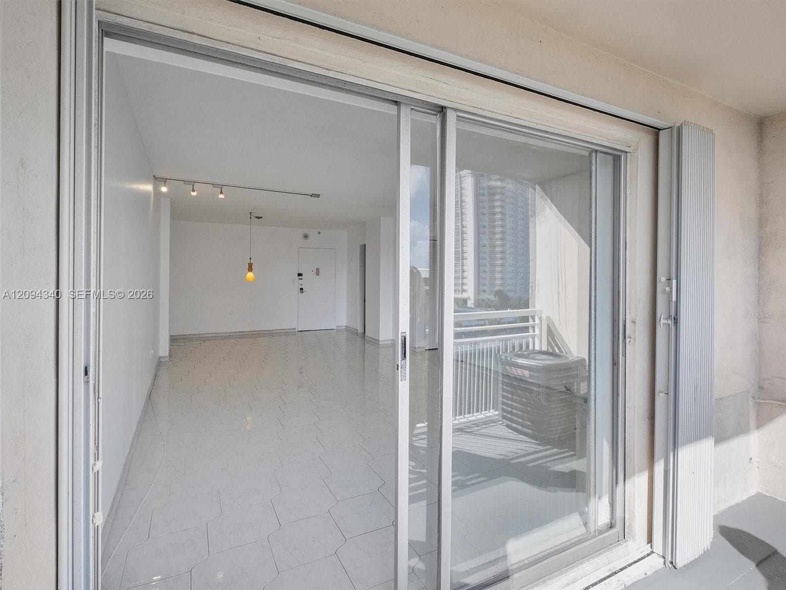 COASTAL TOWERS CONDO · #523 in Sunny Isles Beach - Photo 20