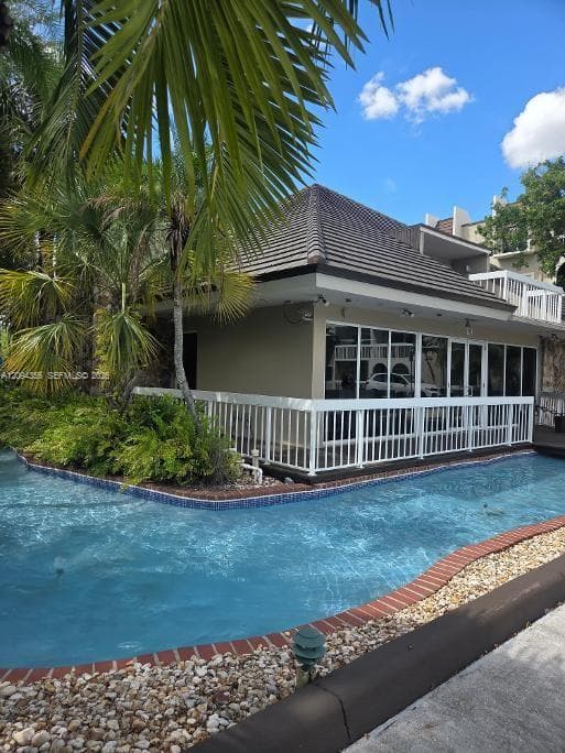 VILLAGE OF KINGS CREEK CO · #310 in Miami - Photo 6