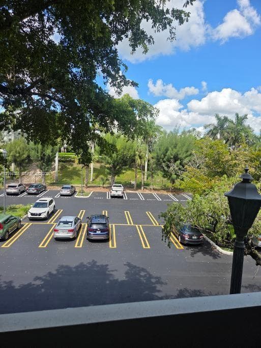 VILLAGE OF KINGS CREEK CO · #310 in Miami - Photo 12
