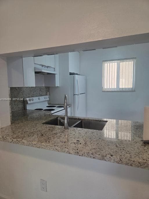 VILLAGE OF KINGS CREEK CO · #310 in Miami - Photo 9