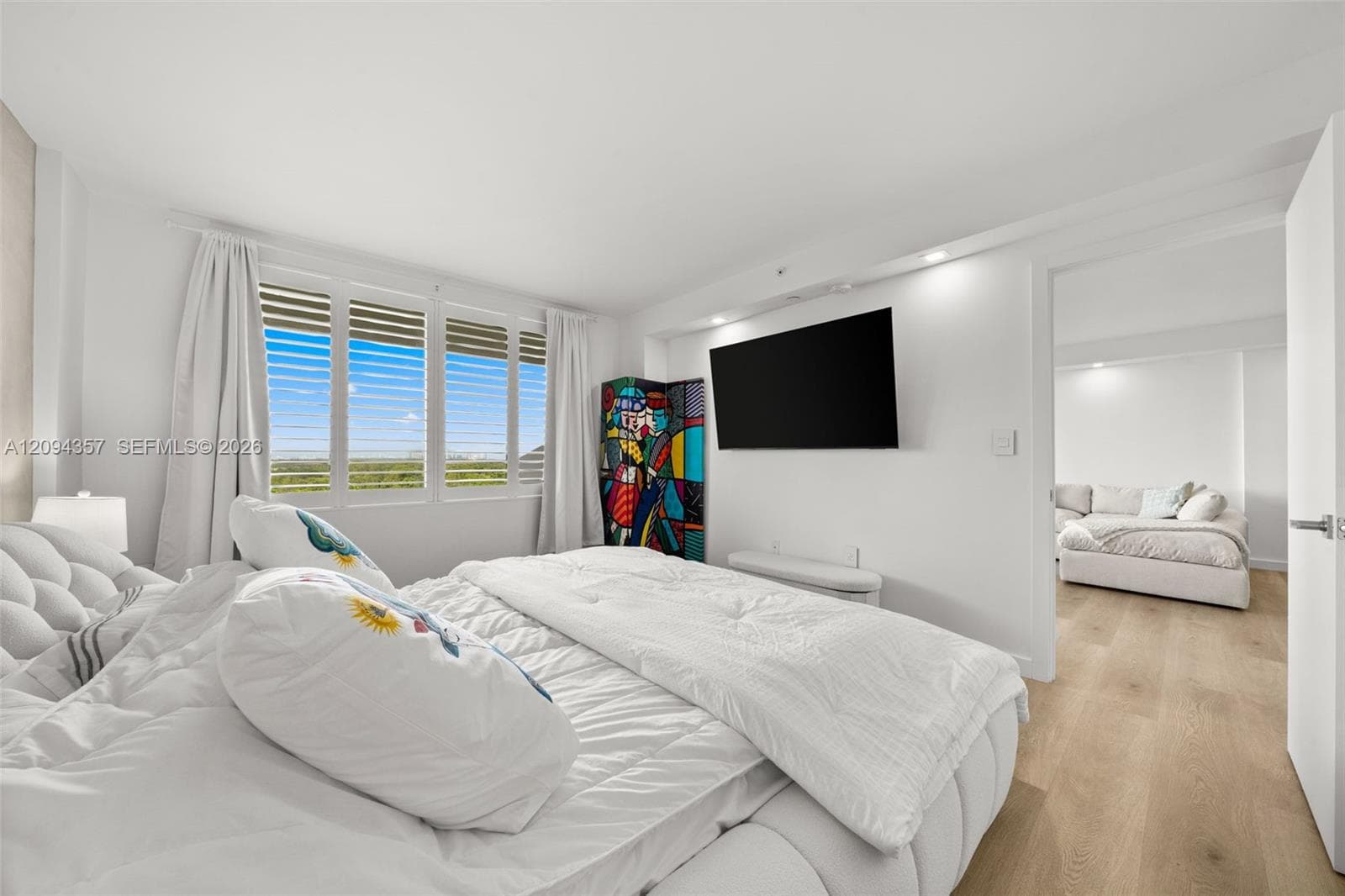 Commodore Club West · #1002 in Key Biscayne - Photo 5