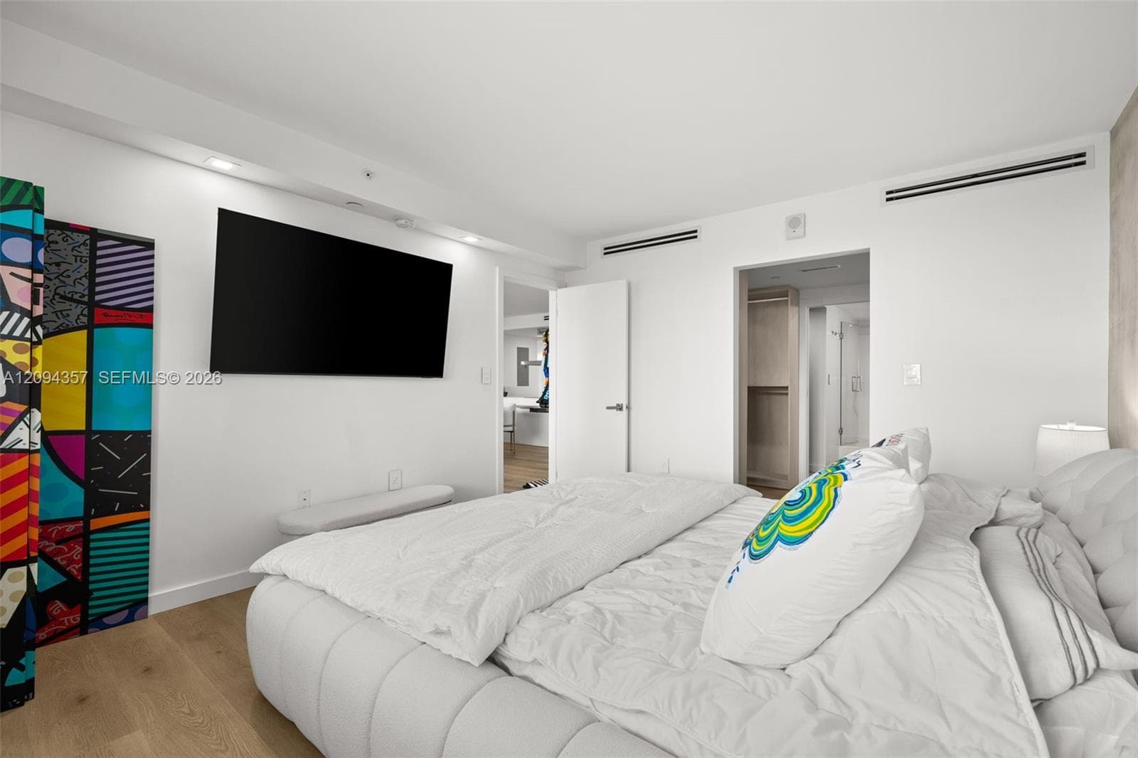 Commodore Club West · #1002 in Key Biscayne - Photo 18
